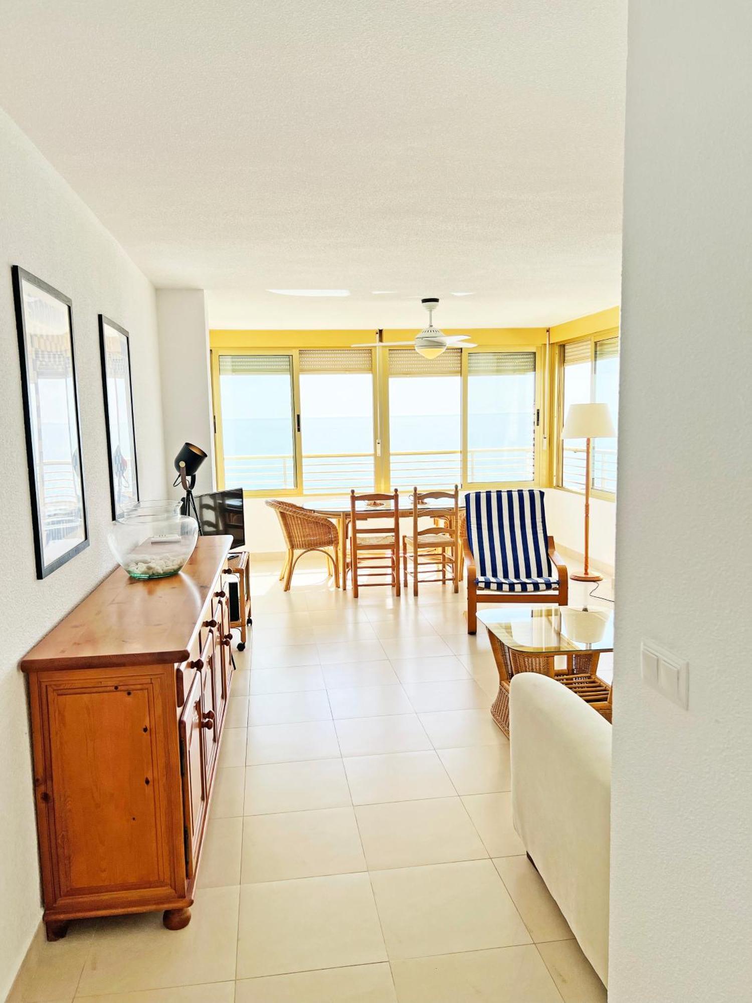 Apartament Oasis Frente Al Mar. Parking Gratis El Campello Zewnętrze zdjęcie