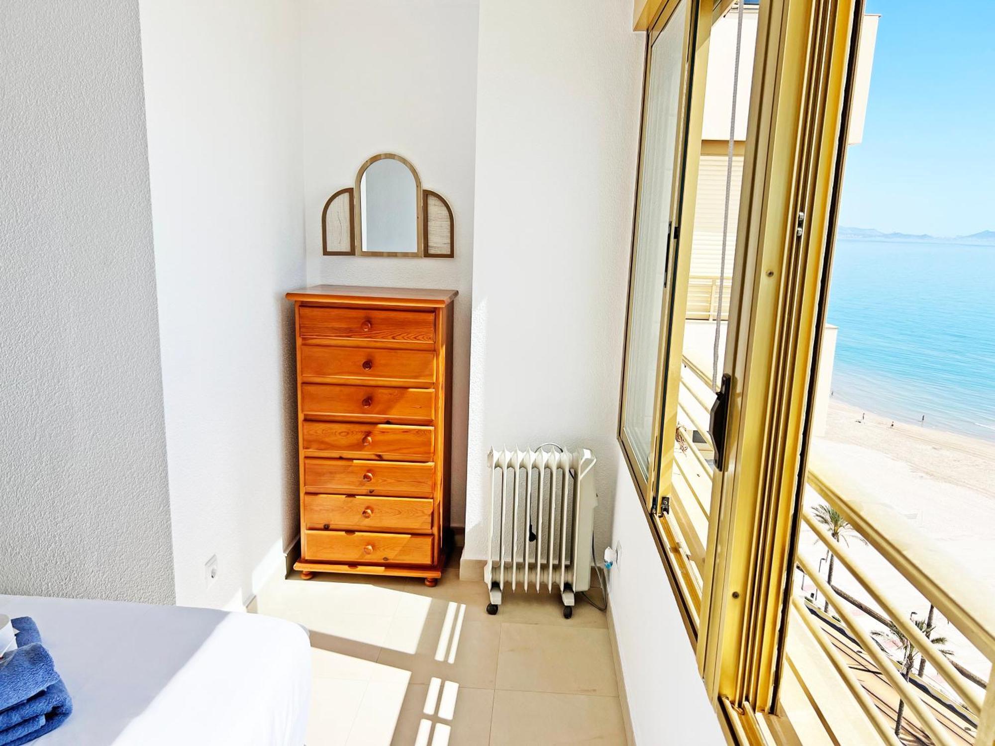Apartament Oasis Frente Al Mar. Parking Gratis El Campello Zewnętrze zdjęcie
